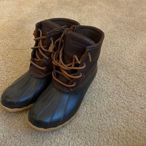 Sperry ankle boots
